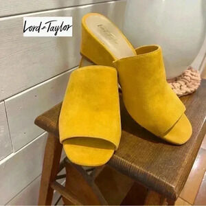 ♦️-50%♦️ LORD & TAYLOR yellow sandals, size 8